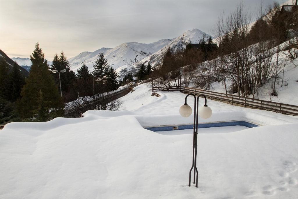 Apartamentos Multibaqueira Baqueira Beret Eksteriør billede